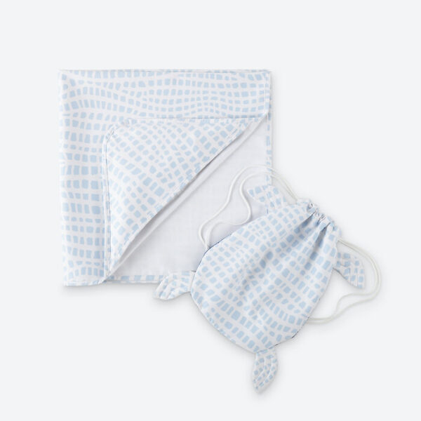 Norwex Kids Hooded Beach Towel With Drawstring Bag