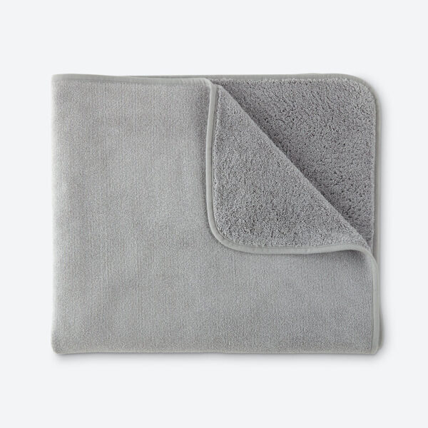 Norwex XL Ultra-Plush Bath Towel - Graphite
